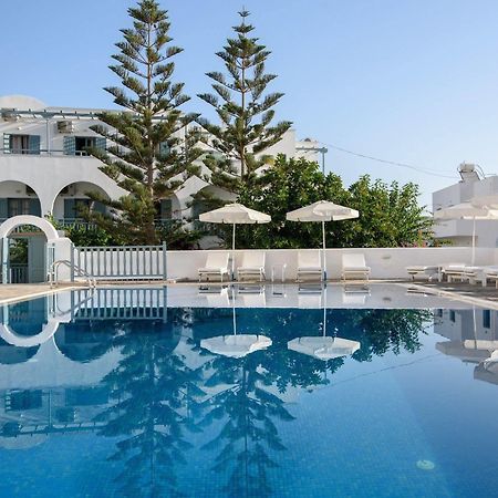 Iris Boutique Hotel Камари Экстерьер фото