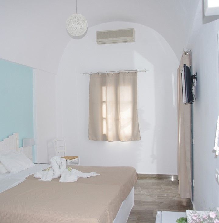 Iris Boutique Hotel Камари Экстерьер фото