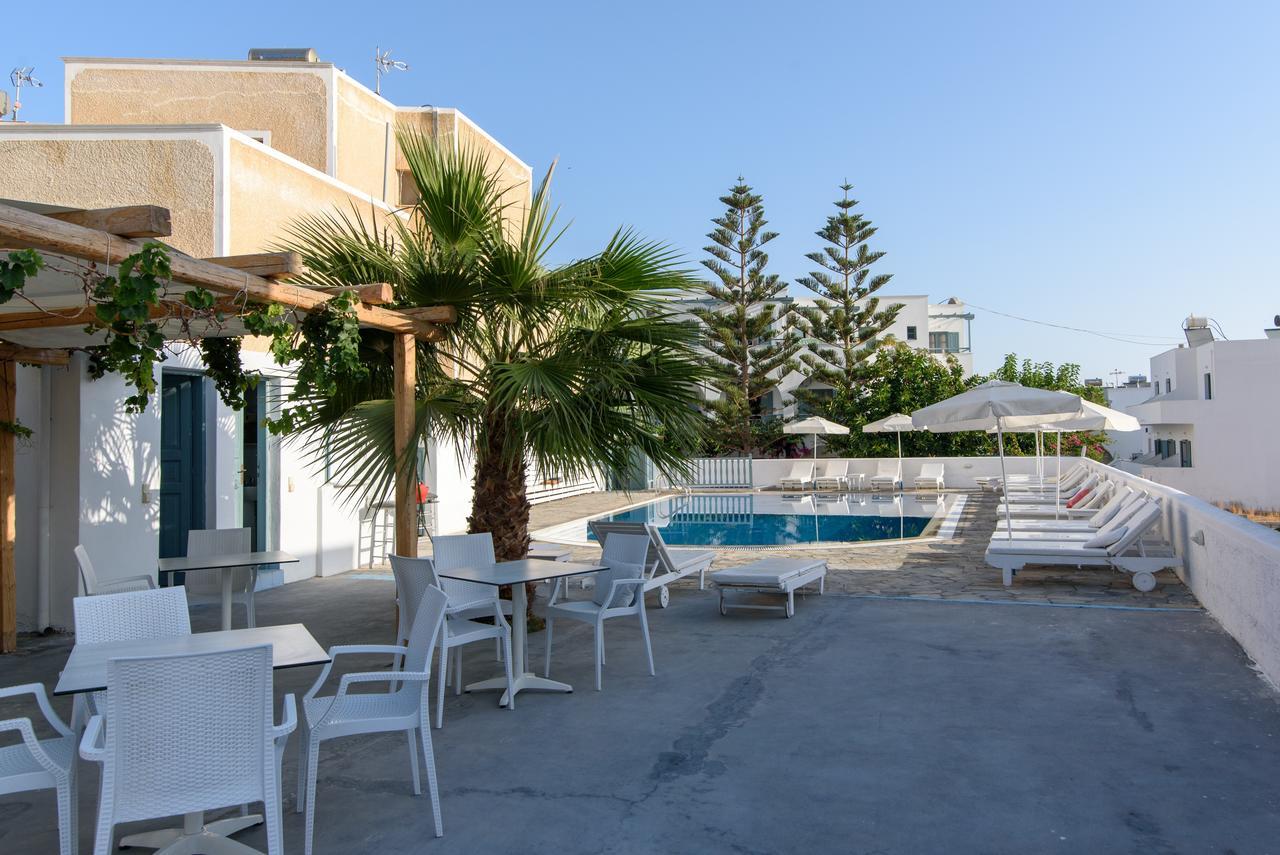Iris Boutique Hotel Камари Экстерьер фото