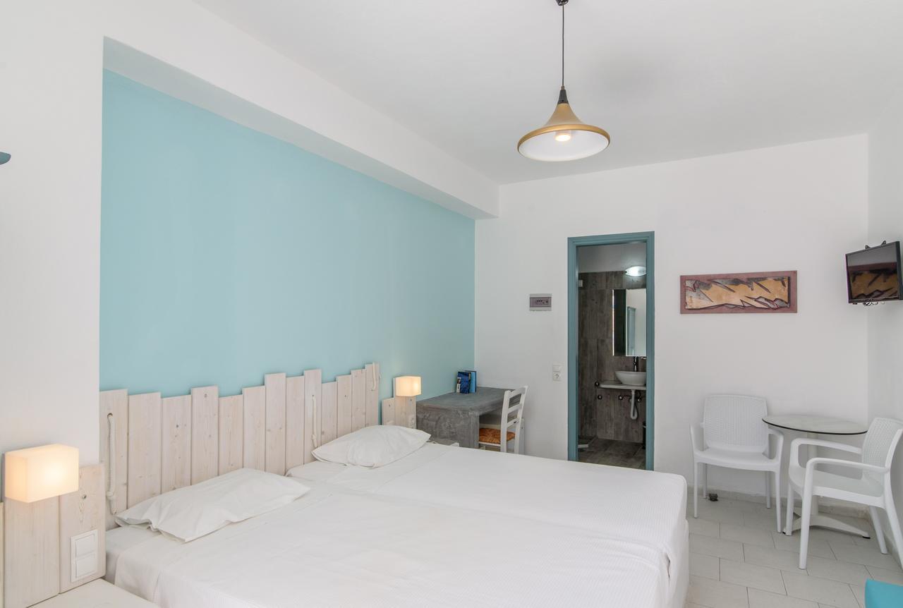 Iris Boutique Hotel Камари Экстерьер фото