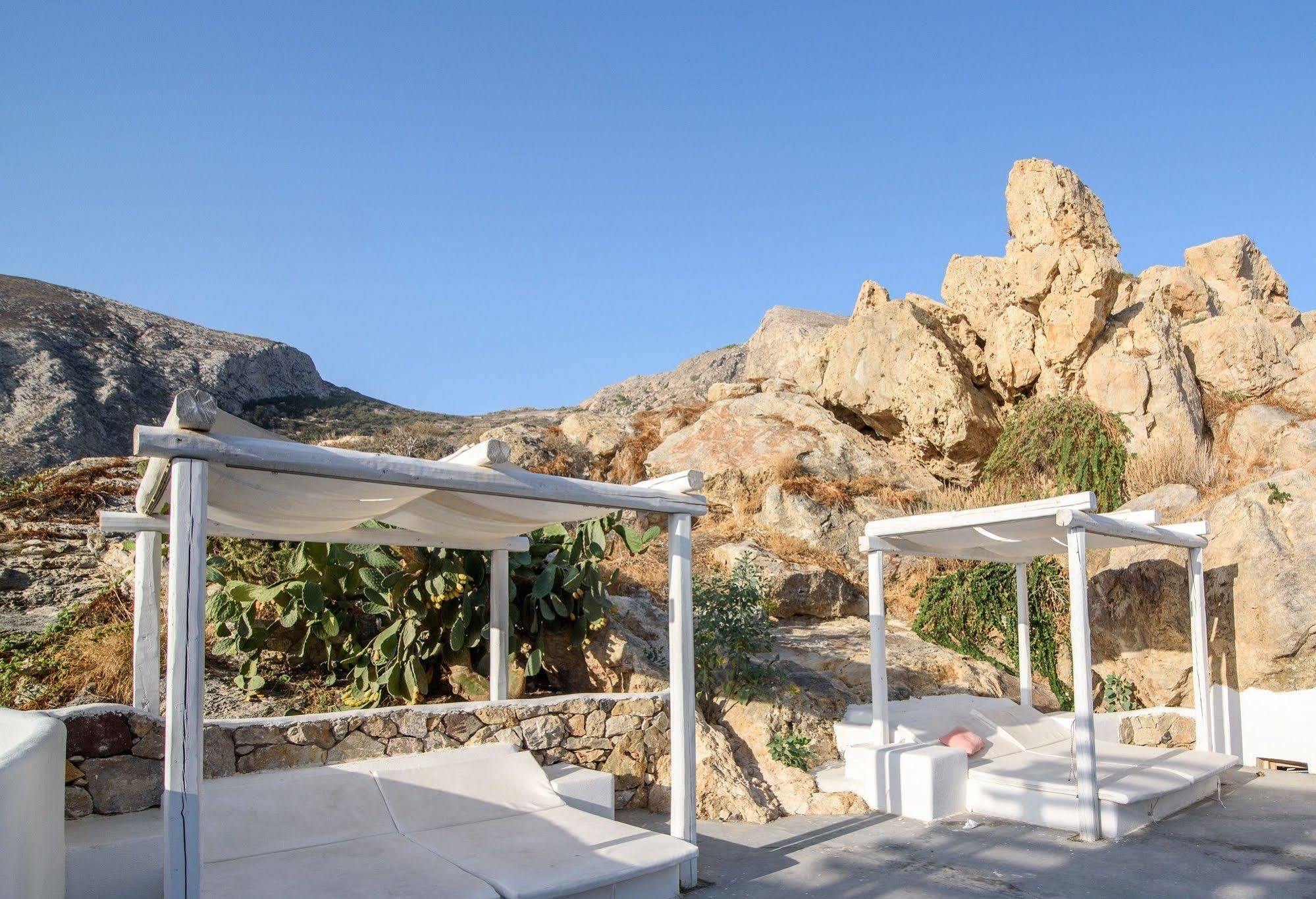 Iris Boutique Hotel Камари Экстерьер фото